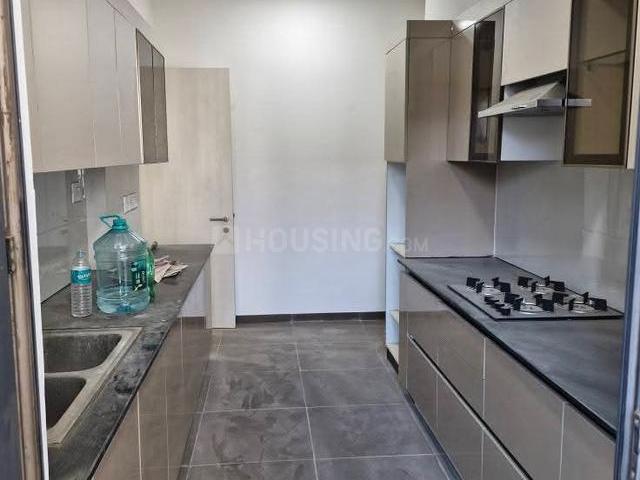 4 BHK Apartment in Sector 62 for rent Gurgaon. The reference number is 19667414