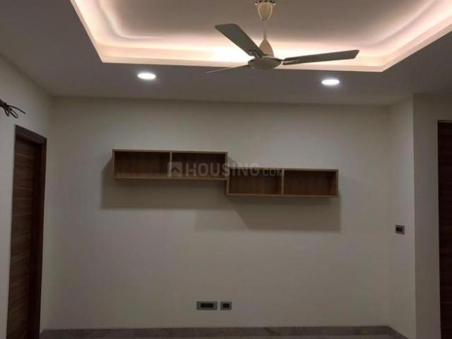 4 BHK Apartment in Sector 62 for rent Gurgaon. The reference number is 20352797