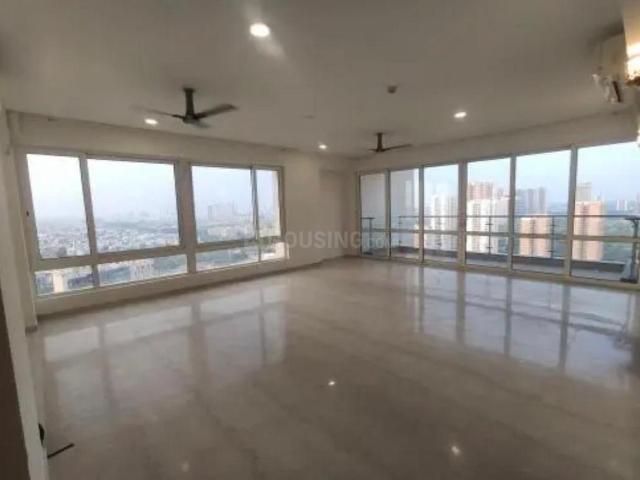 4 BHK Apartment in Sector 62 for resale Gurgaon. The reference number is 19165380