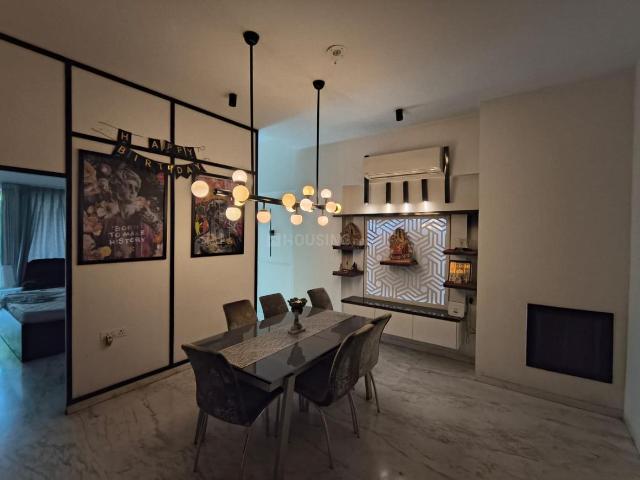 4 BHK Apartment in Sector 63 for resale Gurgaon. The reference number is 19946302