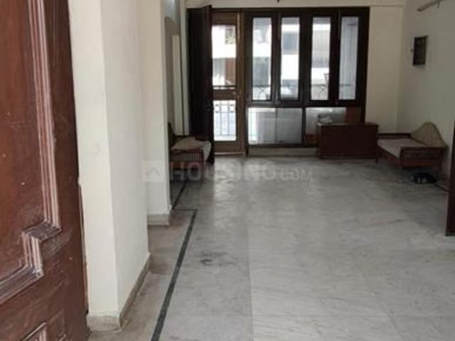 4 BHK Apartment in Sector 6 Dwarka for rent New Delhi. The reference number is 20230533