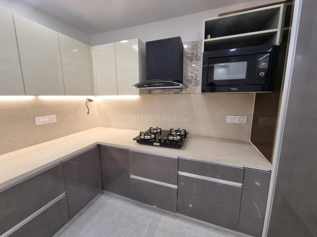 4 BHK Apartment in Sector 6 Dwarka for rent New Delhi. The reference number is 20712735