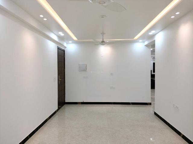 4 BHK Apartment in Sector 6 Dwarka for resale New Delhi. The reference number is 19691328