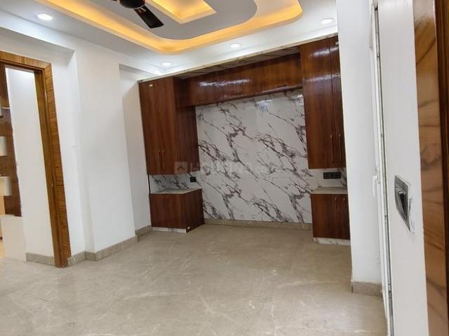 4 BHK Apartment in Sector 74 for resale Noida. The reference number is 20222822