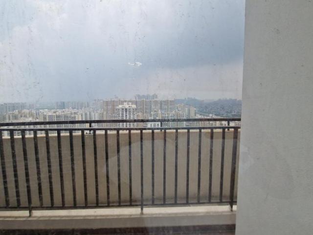 4 BHK Apartment in Sector 75 for rent Noida. The reference number is 20831495