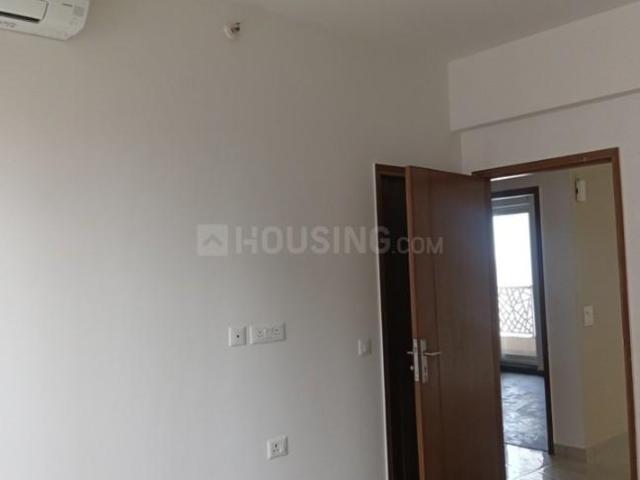 4 BHK Apartment in Sector 75 for resale Noida. The reference number is 20667585