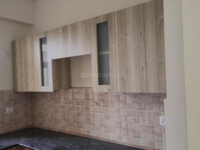 4 BHK Apartment in Sector 76 for rent Noida. The reference number is 19353774