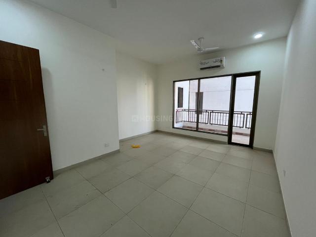 4 BHK Apartment in Sector 76 for rent Gurgaon. The reference number is 20654987