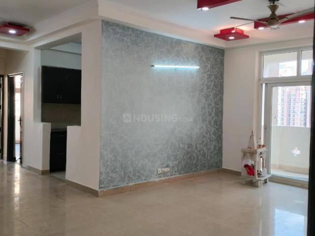 4 BHK Apartment in Sector 76 for resale Noida. The reference number is 20596621
