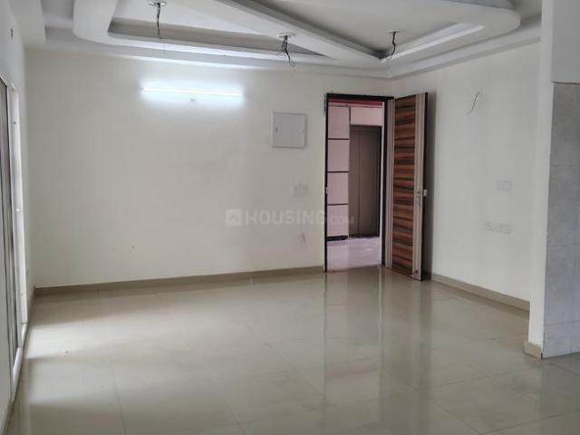 4 BHK Apartment in Sector 77 for rent Noida. The reference number is 20771890