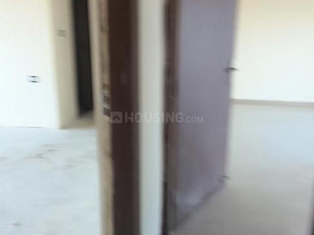4 BHK Apartment in Sector 77 for resale Noida. The reference number is 20081770