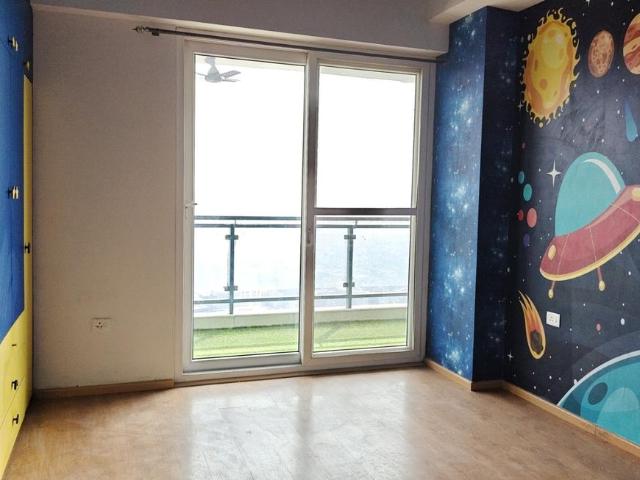 4 BHK Apartment in Sector 78 for rent Noida. The reference number is 20592322