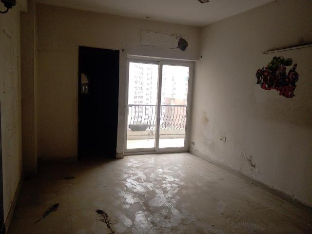 4 BHK Apartment in Sector 78 for rent Noida. The reference number is 20675716