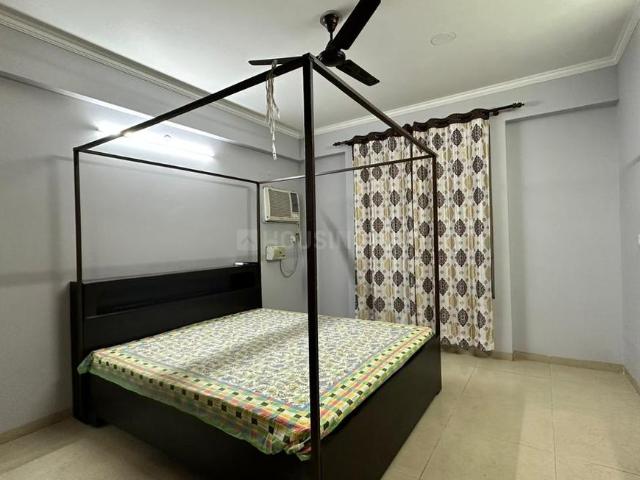 4 BHK Apartment in Sector 78 for rent Gurgaon. The reference number is 13818256