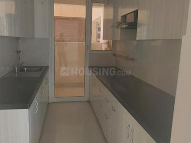 4 BHK Apartment in Sector 79 for rent Noida. The reference number is 20602900