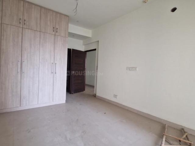 4 BHK Apartment in Sector 79 for resale Noida. The reference number is 20777536