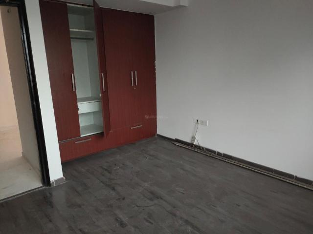 4 BHK Apartment in Sector 72 for rent Gurgaon. The reference number is 20628935