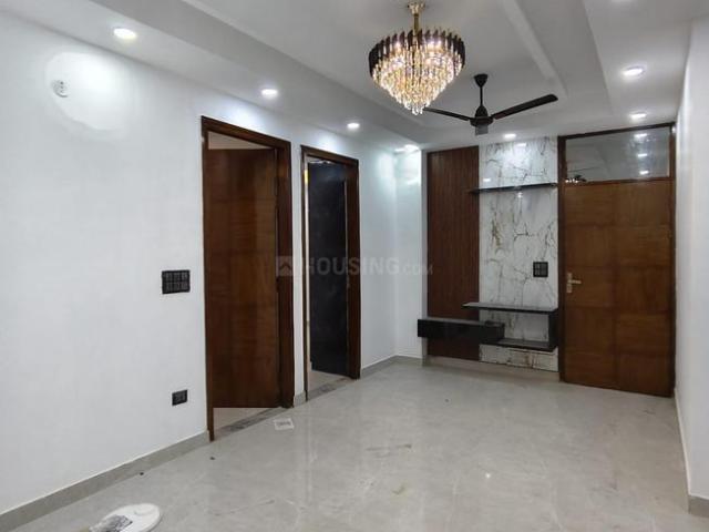 4 BHK Apartment in Sector 73 for resale Noida. The reference number is 19692369