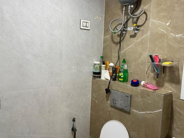 4 BHK Apartment in Sector 73 for resale Noida. The reference number is 19738206