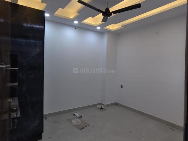 4 BHK Apartment in Sector 73 for resale Noida. The reference number is 19840572