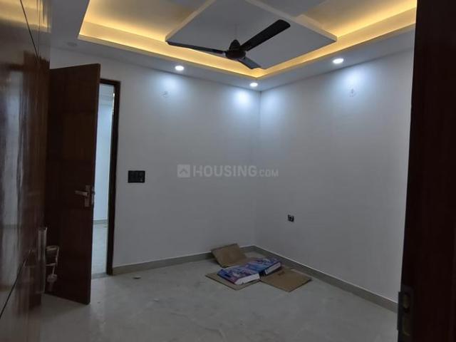 4 BHK Apartment in Sector 73 for resale Noida. The reference number is 20427163
