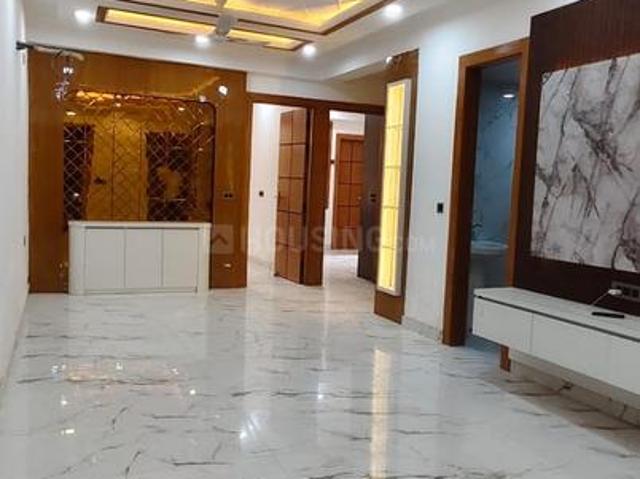 4 BHK Apartment in Sector 73 for resale Noida. The reference number is 20690346
