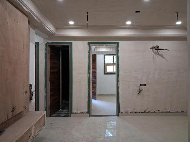 4 BHK Apartment in Sector 73 for resale Noida. The reference number is 20231501