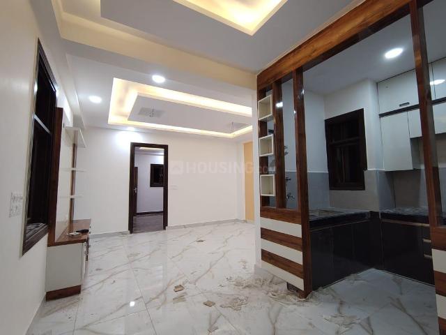 4 BHK Apartment in Sector 73 for resale Noida. The reference number is 20237904