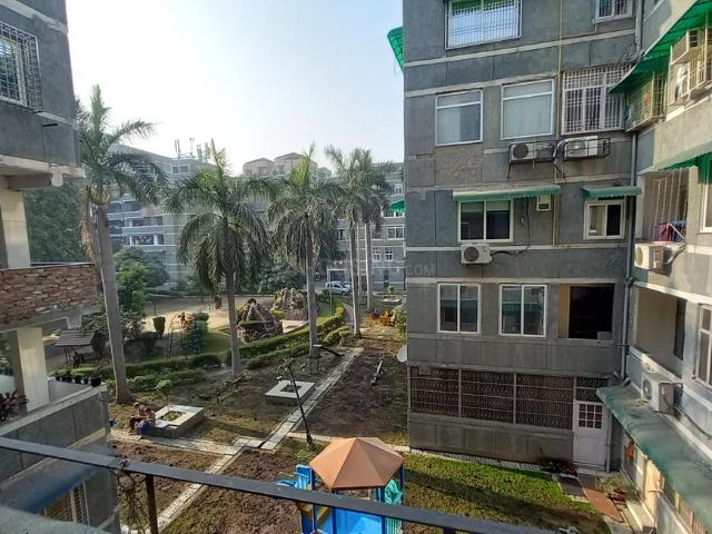 4 BHK Apartment in Sector 7 Dwarka for resale New Delhi. The reference number is 19913687