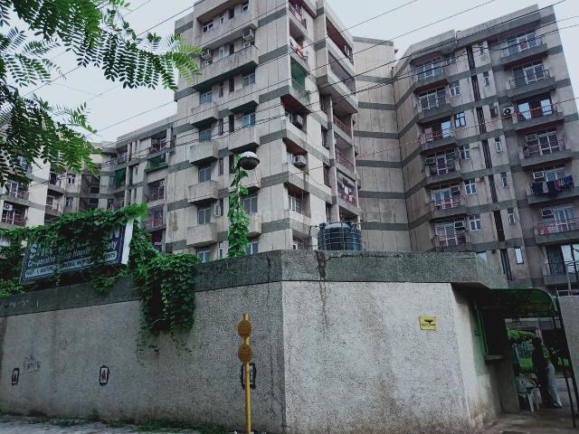 4 BHK Apartment in Sector 7 Dwarka for resale New Delhi. The reference number is 20628754