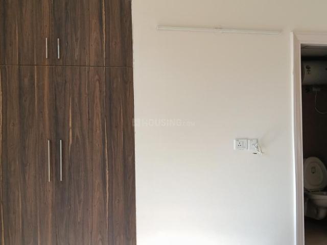 4 BHK Apartment in Sector 81 for resale Gurgaon. The reference number is 18505867