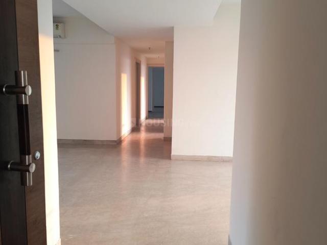 4 BHK Apartment in Sector 81 for resale Gurgaon. The reference number is 20040960