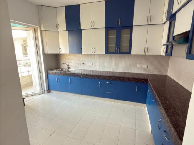4 BHK Apartment in Sector 82 for resale Gurgaon. The reference number is 19924937