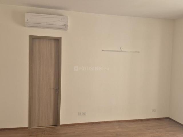 4 BHK Apartment in Sector 99 for rent Gurgaon. The reference number is 20335788