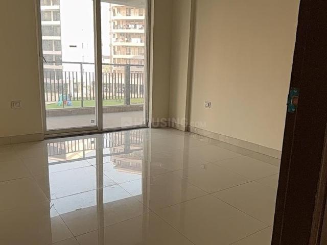4 BHK Apartment in Sector 99 for resale Gurgaon. The reference number is 19418797