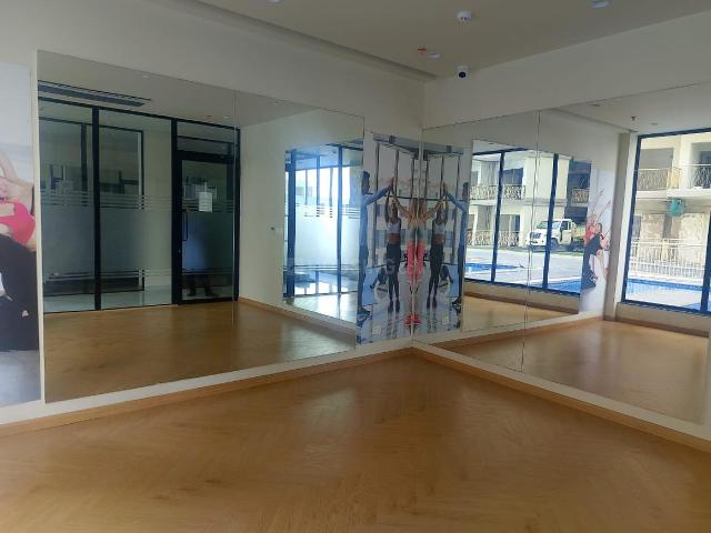 4 BHK Apartment in Sector 99 for resale Gurgaon. The reference number is 20211711