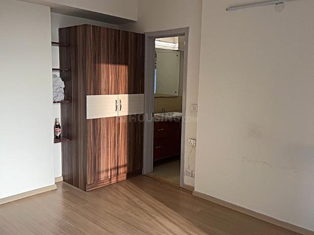 4 BHK Apartment in Sector 90 for rent Gurgaon. The reference number is 19224680