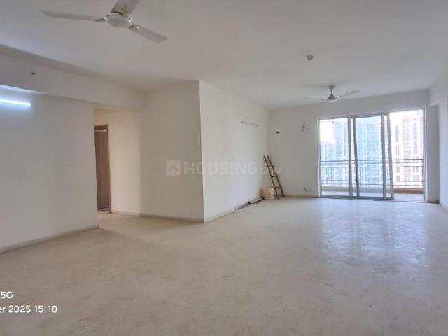 4 BHK Apartment in Sector 90 for rent Gurgaon. The reference number is 20434353