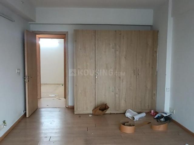 4 BHK Apartment in Sector 90 for rent Gurgaon. The reference number is 20355035