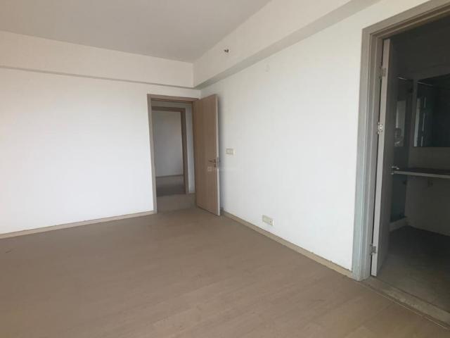 4 BHK Apartment in Sector 90 for resale Gurgaon. The reference number is 20623476