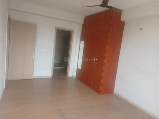 4 BHK Apartment in Sector 92 for rent Gurgaon. The reference number is 19747614