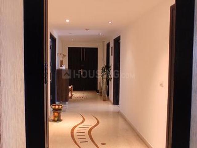 4 BHK Apartment in Sector 92 for resale Noida. The reference number is 11370624