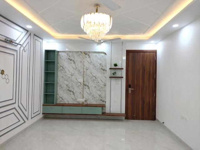 4 BHK Apartment in Sector 9 Dwarka for resale New Delhi. The reference number is 19882345