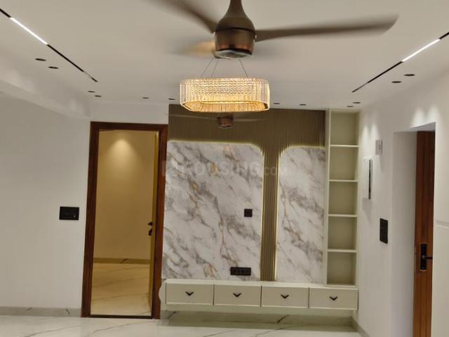 4 BHK Apartment in Sector 9 Dwarka for resale New Delhi. The reference number is 20596502