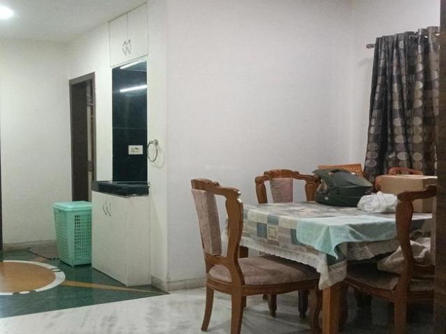 4 BHK Apartment in Shahibaug for resale Ahmedabad. The reference number is 20226500