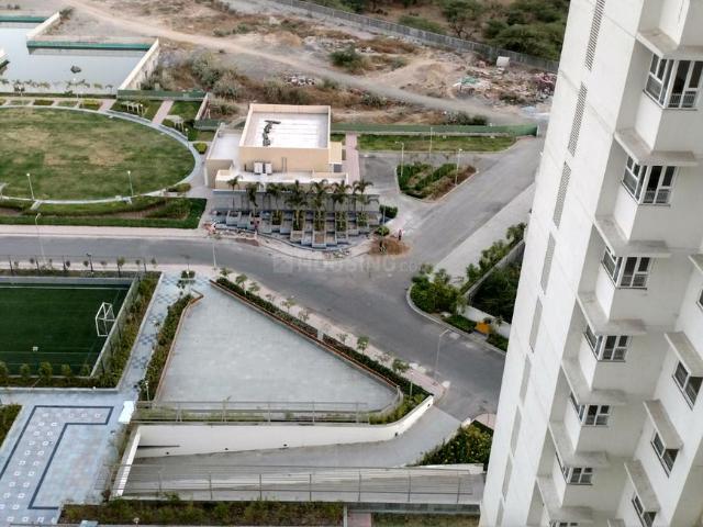 4 BHK Apartment in Shantigram for rent Ahmedabad. The reference number is 19631957