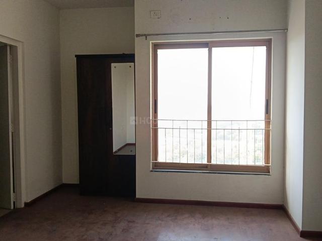 4 BHK Apartment in Shantigram for rent Ahmedabad. The reference number is 19241904