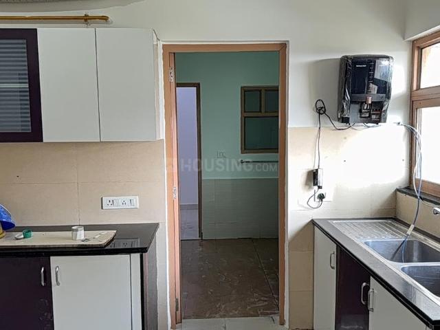 4 BHK Apartment in Shantigram for rent Ahmedabad. The reference number is 19241365
