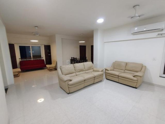 4 BHK Apartment in Shantigram for rent Ahmedabad. The reference number is 20451462