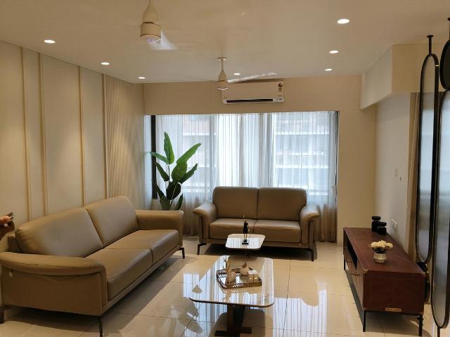 4 BHK Apartment in Shantigram for rent Ahmedabad. The reference number is 20475581